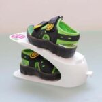50828-DecoBella Kid's Shoes Ramp